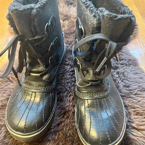 SOREL 'Tivoli' Waterproof black sparkle Boot - Size 6 Excellent Condition - Picture 2 of 8